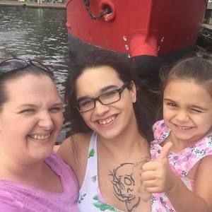 Meet your Posher, Katherine